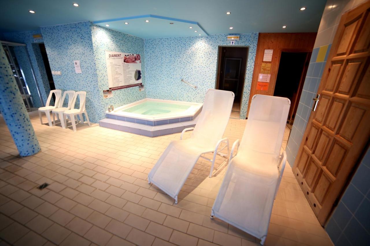Dom Zdrojowy Diament Spa Grzybowo  Buitenkant foto