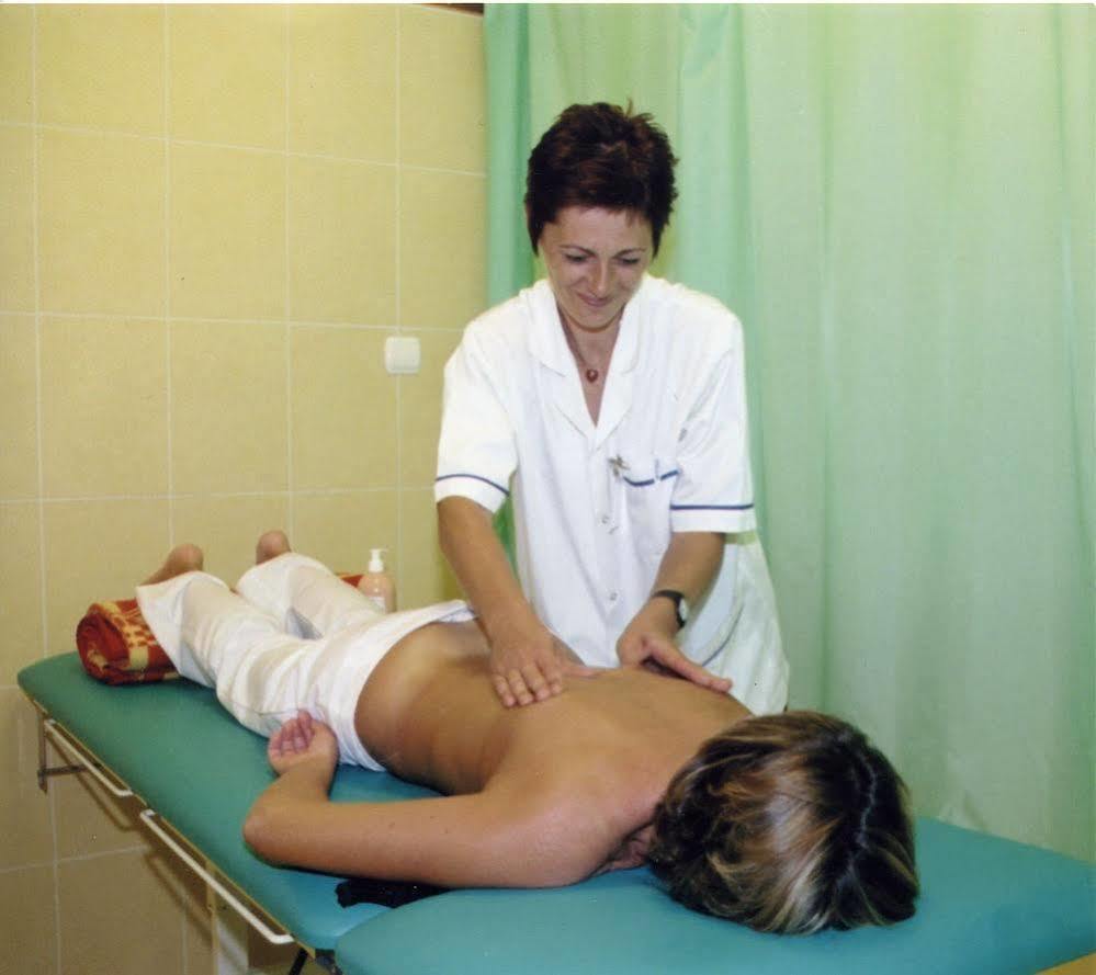Dom Zdrojowy Diament Spa Grzybowo  Buitenkant foto